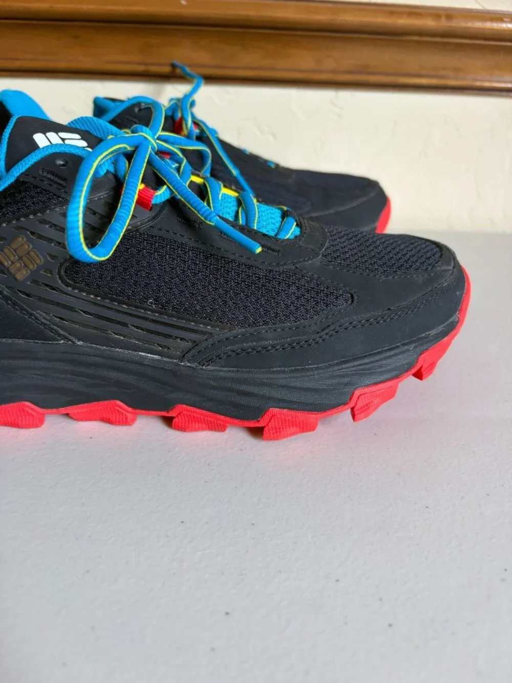 Columbia Hatana Max Outdry Waterproof Trail Shoes Men's US 8 Black Compass Blue